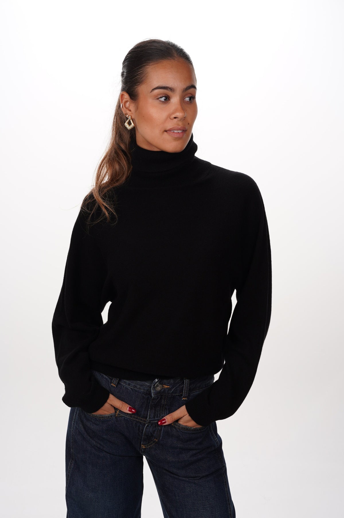 VINCE Pull DOLMAN TURTLENECK