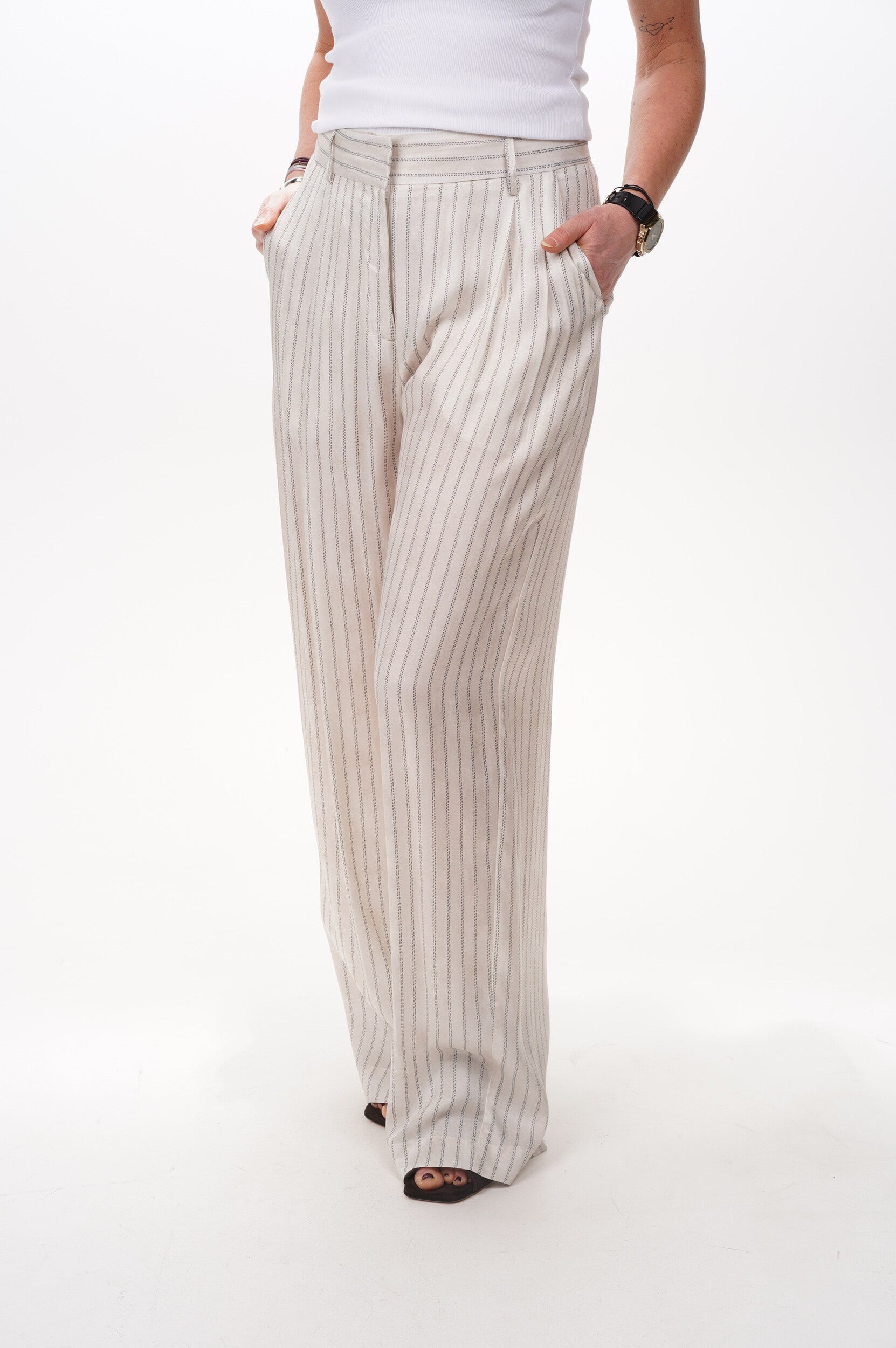 ERIKA CAVALLINI Trousers P6ST21