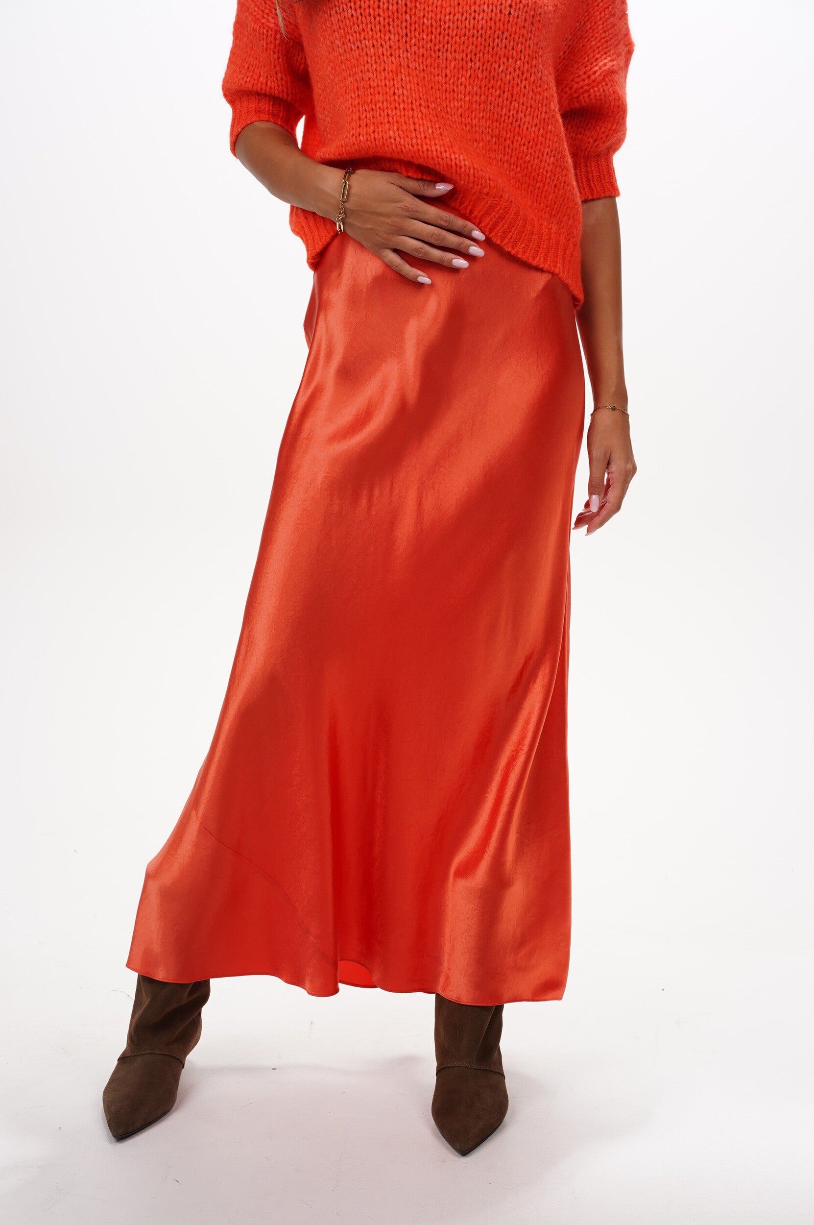 VINCE Skirt Satin maxi skirt