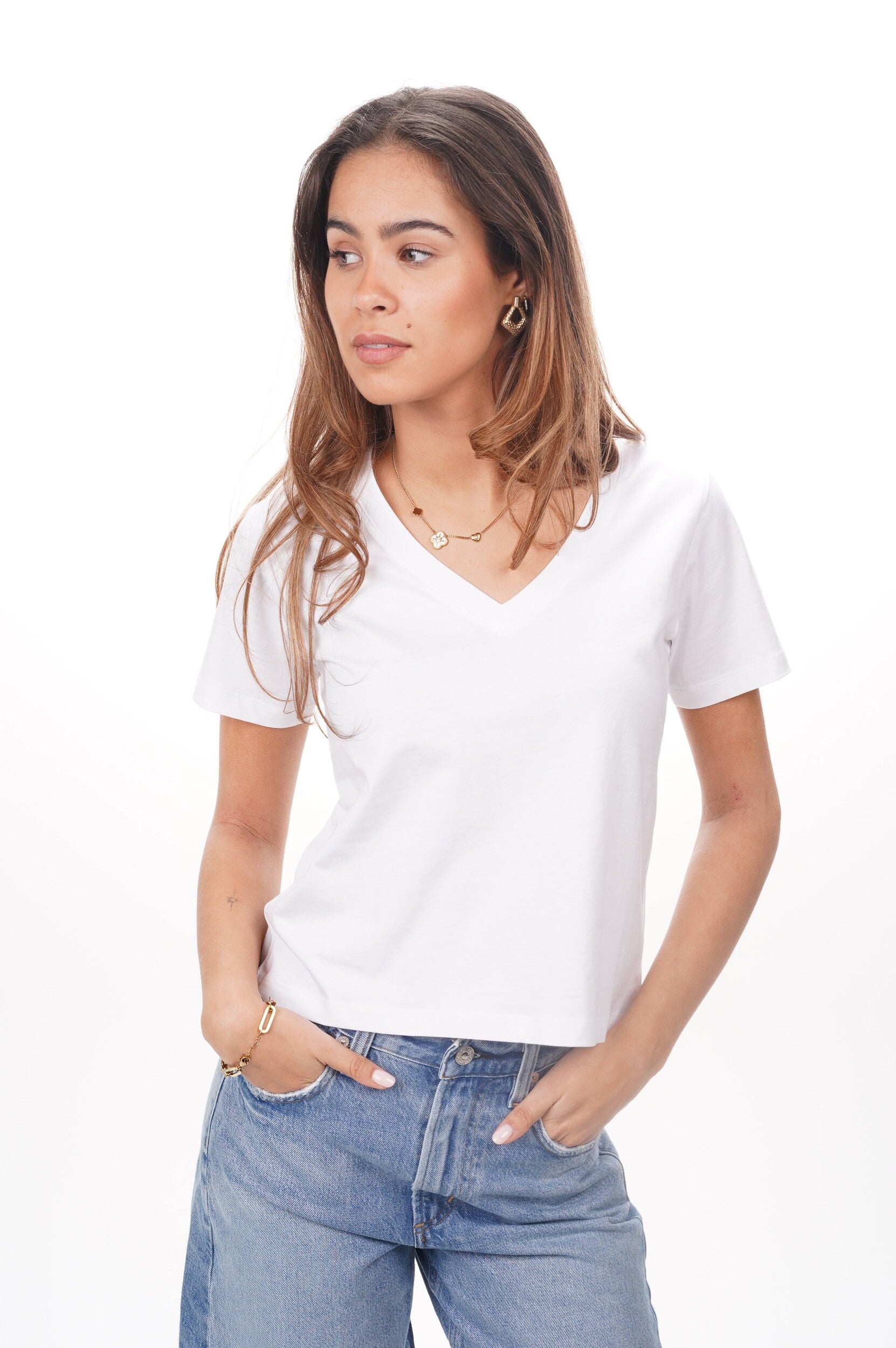 NEEVE T Shirt The Victoria