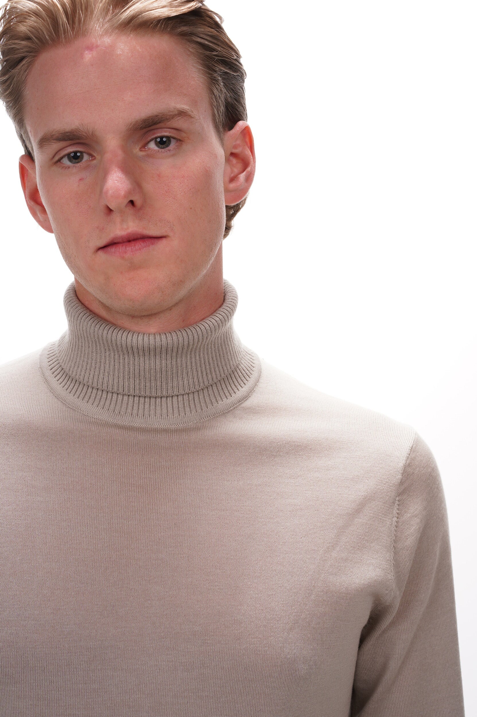 GENTILUOMO Pull K1105 044 262