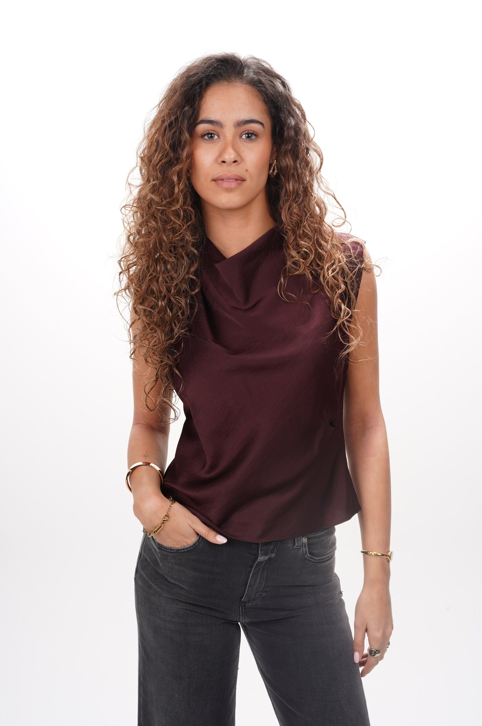 VINCE Top V132413131