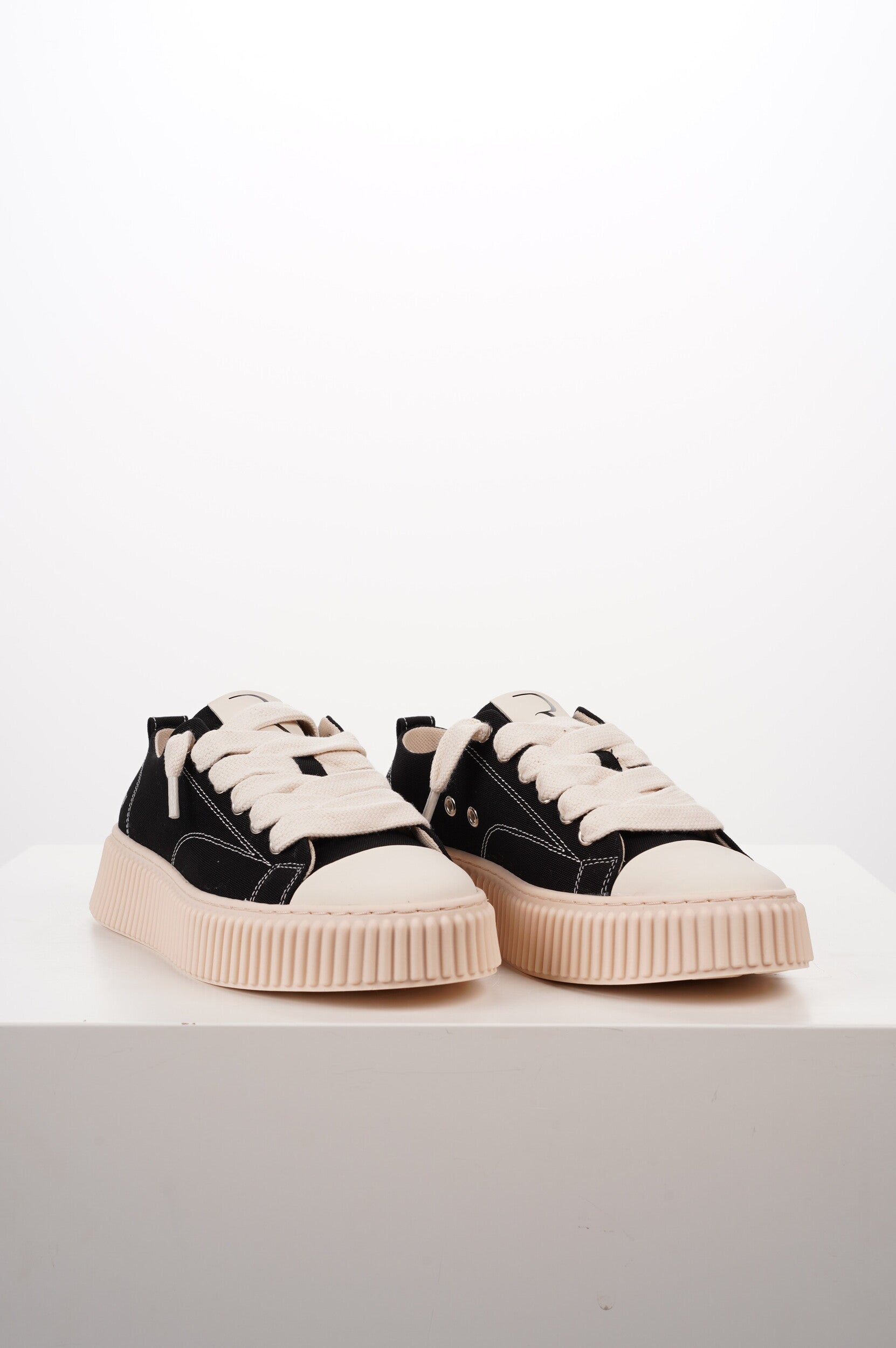 RHUN Sneakers Treble 2020 Canvas Black