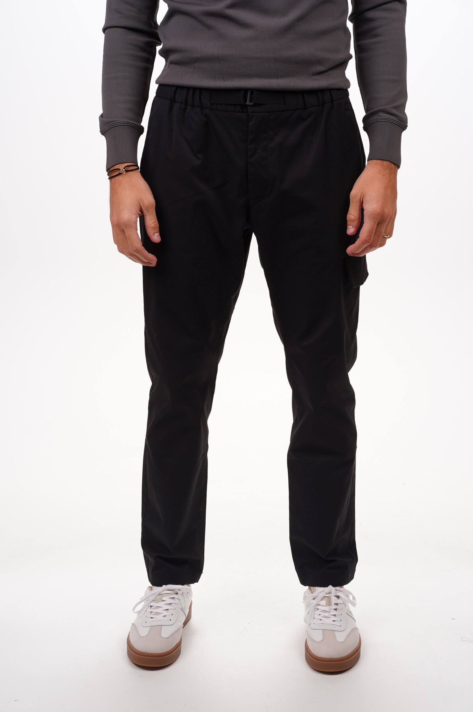 HERNO Trousers Men's Woven Pants Black