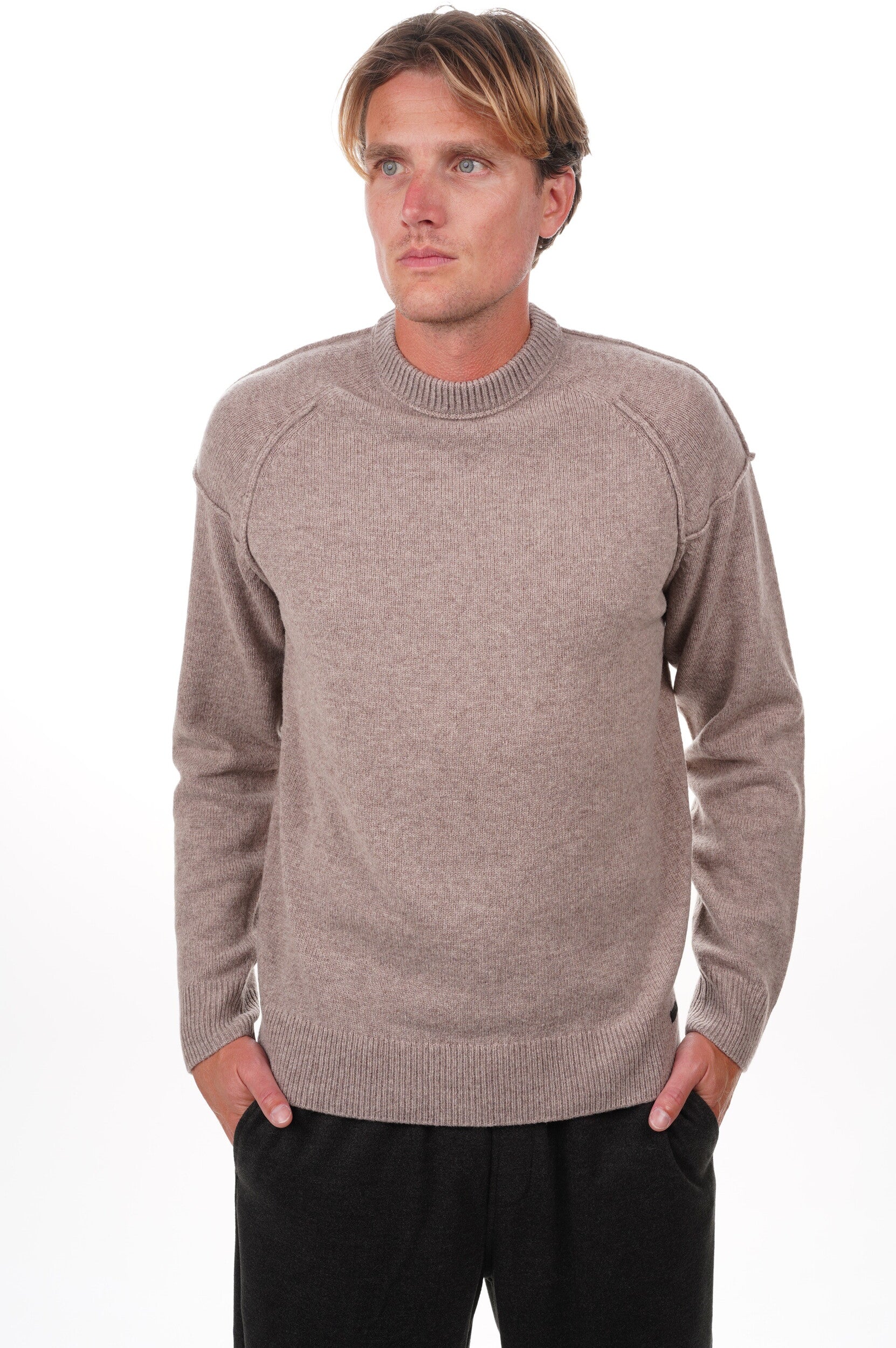 GENTI Pull Round Neck LS