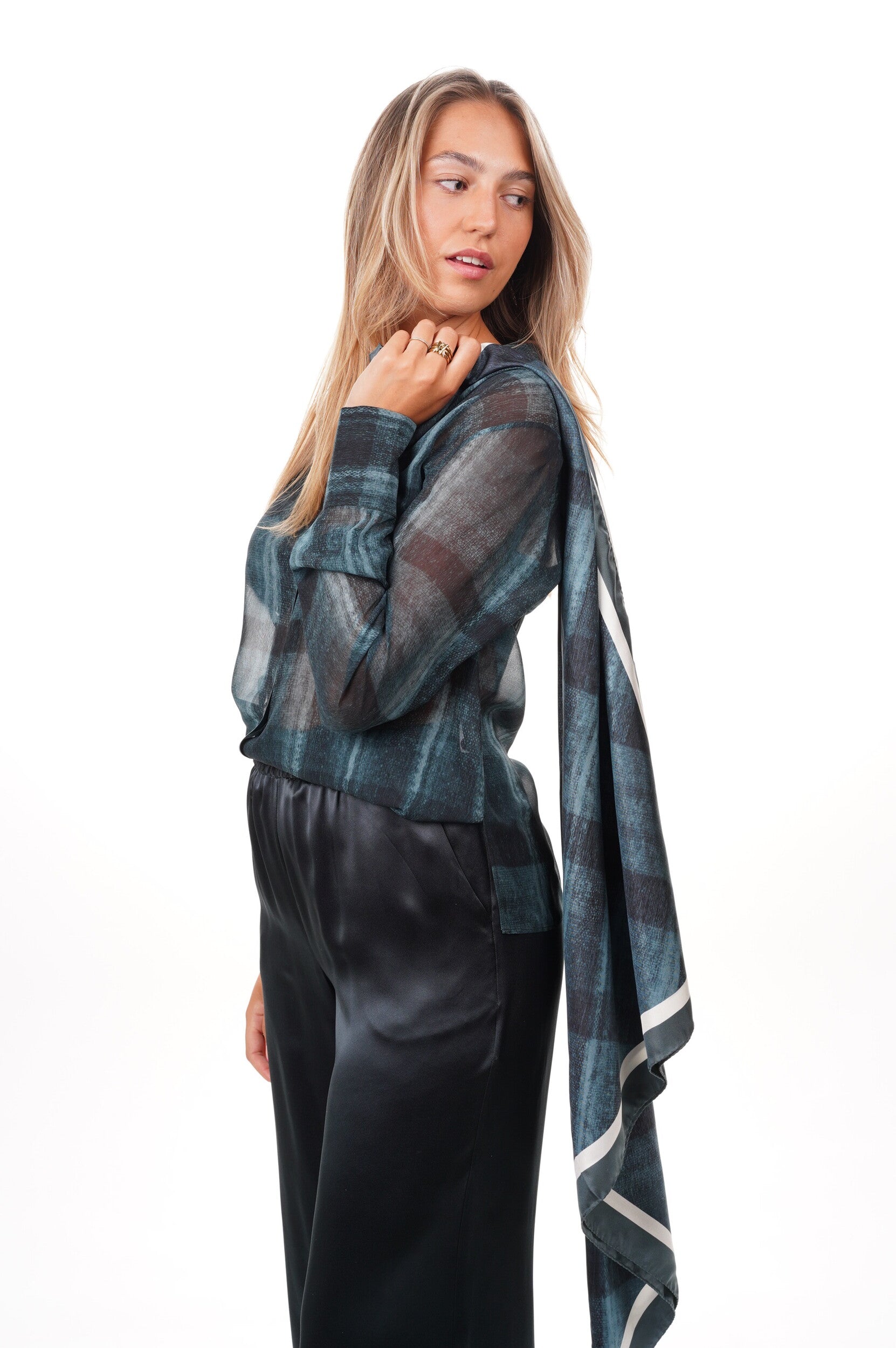 ELEVENTY Scarf SCARF