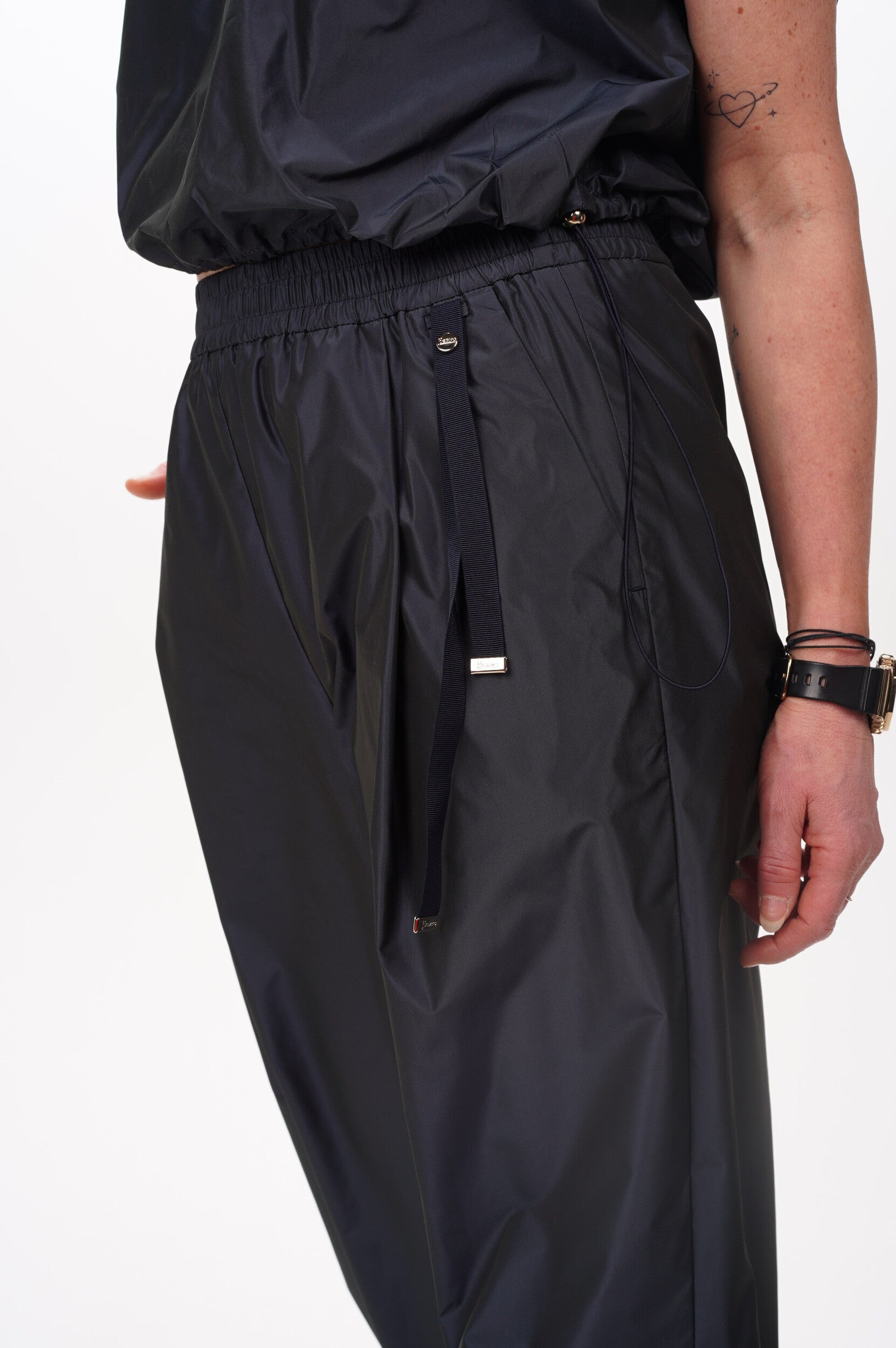 HERNO Trousers PT000190D 12483Z