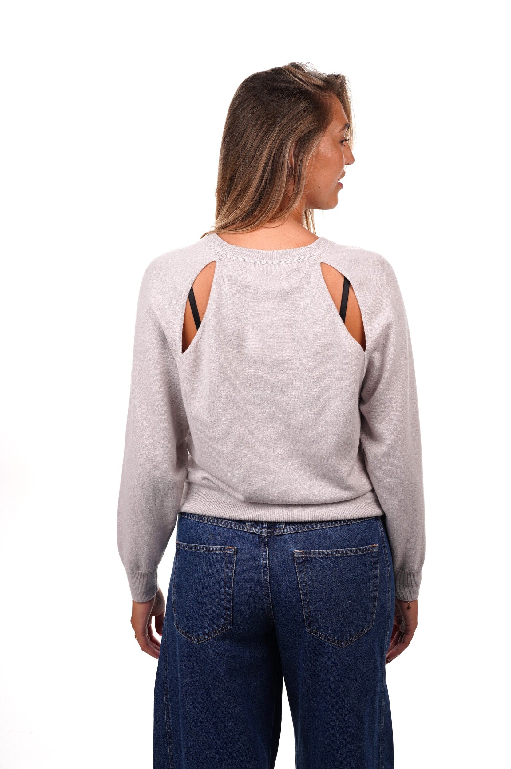 LISA YANG Pull PULL
