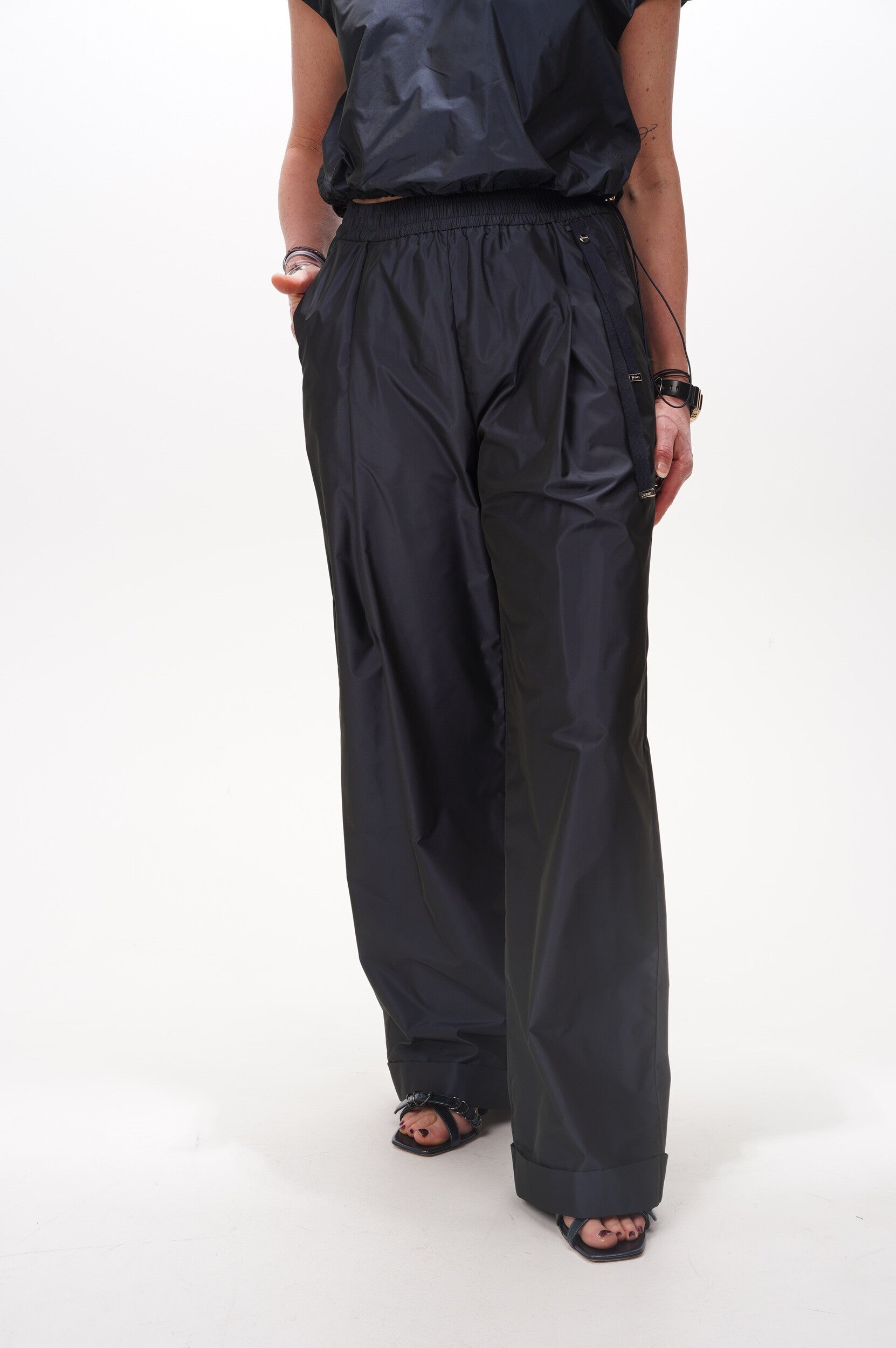 HERNO Trousers PT000190D 12483Z